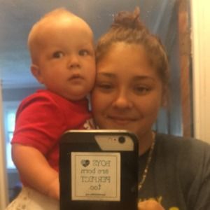 Meet your Posher, Alyssa